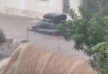 Χάος στη Μάνη από τη σφοδρή νεροποντή: Δρόμοι έγιναν ποτάμια και εικόνες καταστροφής μέσα σε λίγα λεπτά