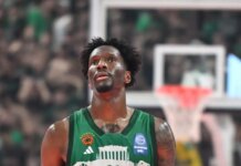 Νάιτζελ Χέιζ-Ντέιβις: «Περπάτησα παντού, εκτός από το νερό»