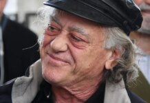 Νίκος Καλογερόπουλος: Τα συγκινητικά «αντίο» του καλλιτεχνικού χώρου στον σπουδαίο ηθοποιό