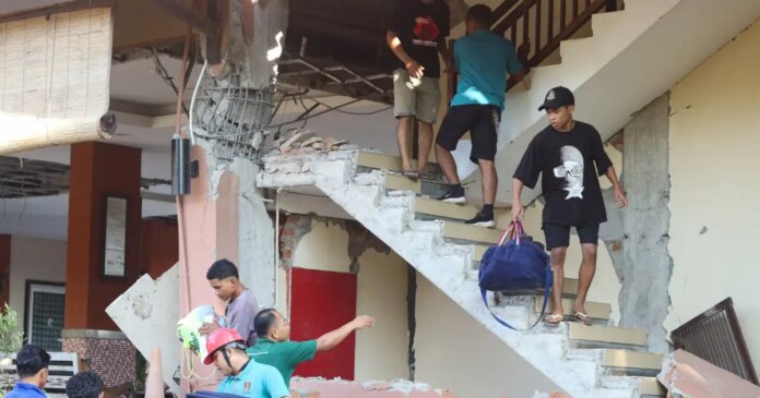 seismos-indonisia-reuters-1200x630.jpg