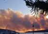 Φωτιά στη Σκύρο: Ξεκίνησαν και πάλι οι εναέριες ρίψεις – Μάχη με τους ισχυρούς ανέμους των 7 μποφόρ