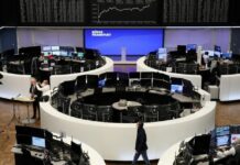 Ρεκόρ καταγράφουν τα διεθνή Χρηματιστήρια – Κάτω από τα 80 δολάρια η τιμή του πετρελαίου