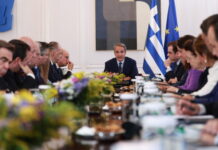 Οι 4 νέες παρεμβάσεις που ανακοίνωσε ο Μητσοτάκης: Ρυθμίσεις έως 120 δόσεις και πρόστιμα στους servicers – Στα 20 λεπτά η επιδότηση στο diesel, τι είπε για το πετρέλαιο θέρμανσης