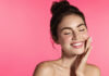 Anti-blush: Η νέα τάση στο ρουζ που κάνει τον γύρο των SoMe