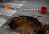 Κεραμεικός: Διακοπή κυκλοφορίας στην οδό Αρτεμισίου λόγω καθίζησης στον δρόμο