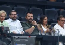 Μαργαρίτης Σχοινάς – Νίκος Ανδρουλάκης: Από τις «βολές» στη Βουλή, μαζί στο T-Center για τον Παναθηναϊκό