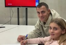Στέλιος Χανταμπάκης: Η 10χρονη κόρη του παραμένει στην Ατλέτικο Μαδρίτης – Οι φωτογραφίες και τα βίντεο από τις υπογραφές