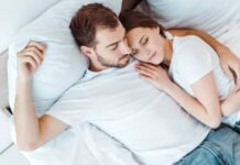 Οι λόγοι που κάνουν τα ζευγάρια που έχουν διαφορετικό ωράριο ύπνου πιο ευτυχισμένα