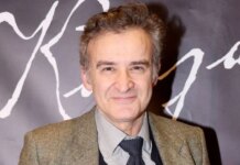 Νίκος Ορφανός: «Μου πρότεινε η γυναίκα μου να παντρευτούμε και ο γάμος έγινε στην Κρήτη με 8 καλεσμένους»