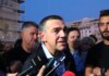Ψαράδες την «είπαν» στον Τσίπρα: «Για κάθε τρεις υπάρχουν 400 Τούρκοι, φταίτε κι εσείς που λέτε ότι δεν υπάρχουν σύνορα στη θάλασσα»