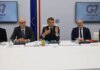 Οι χώρες της G7 θα αποδεσμεύσουν «έως και 100 εκατομμύρια βαρέλια» «ντίζελ και αργού πετρελαίου» – Η ανακοίνωση Μακρόν και το σχόλιο Τραμπ