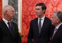 Ρωσία: Ο πόλεμος στην Ουκρανία δεν χρειάζεται να «παγώσει» τις μπίζνες με τις ΗΠΑ